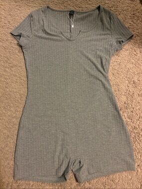 SHEIN Olive-Grey Ribbed Short Sleeve Romper